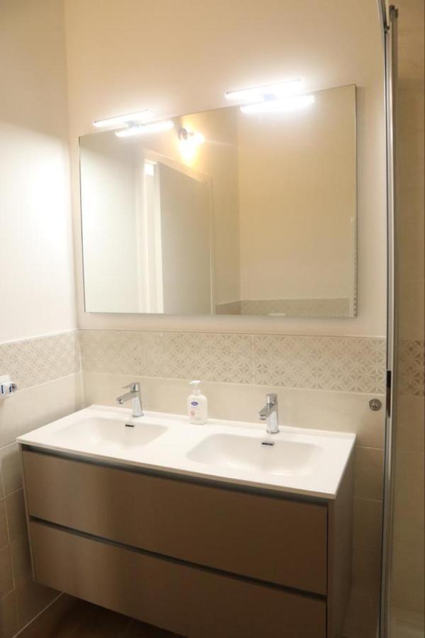 Santa Maria Novella - Golden Lily Florence, City Center Apartment Экстерьер фото
